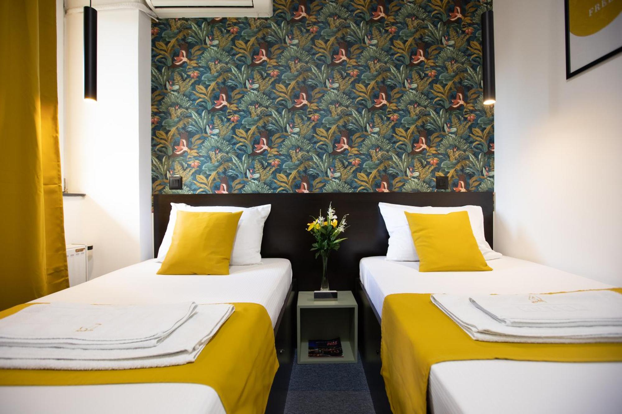 4 Rooms Apartments Ni Екстериор снимка