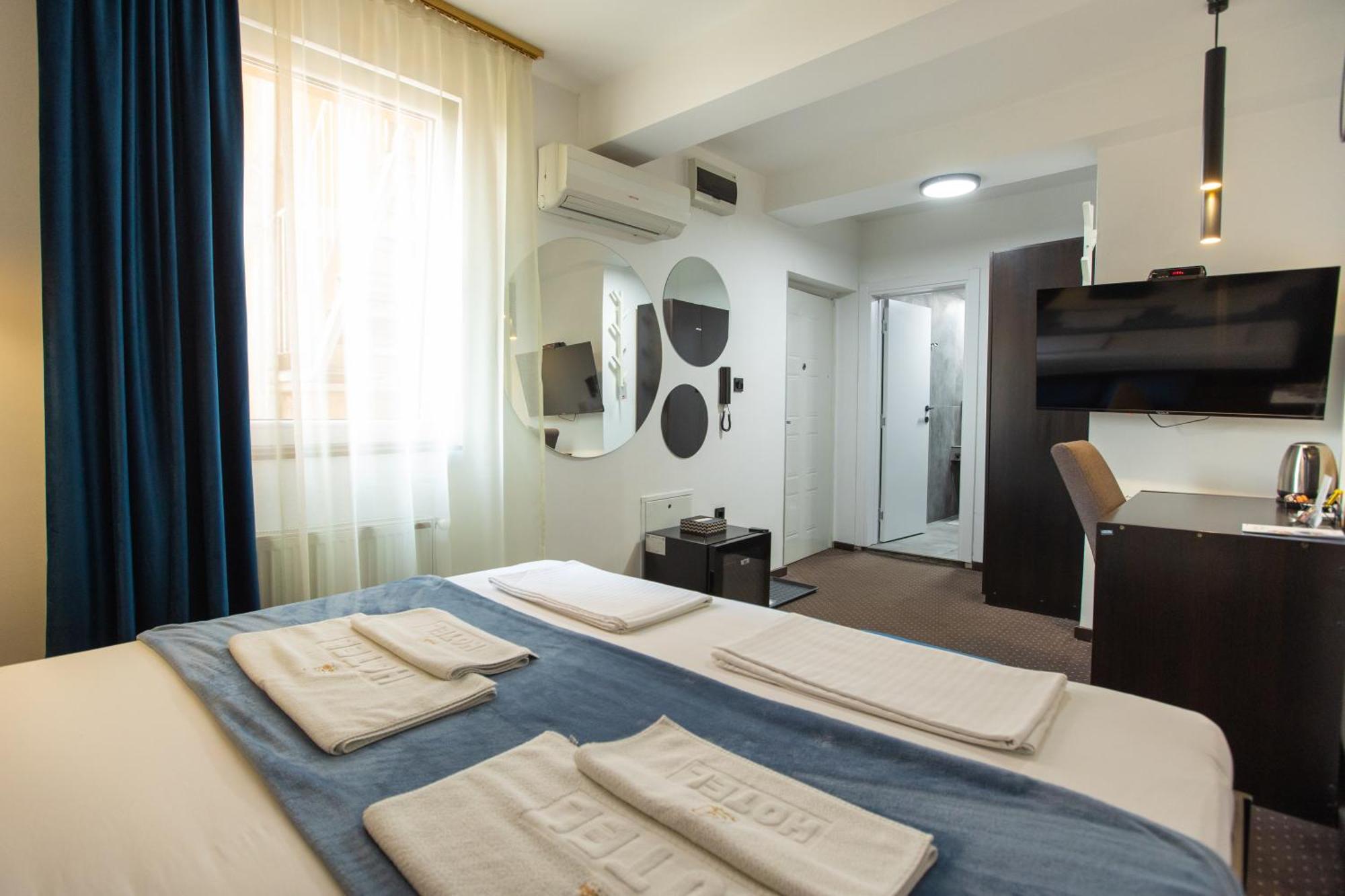 4 Rooms Apartments Ni Екстериор снимка