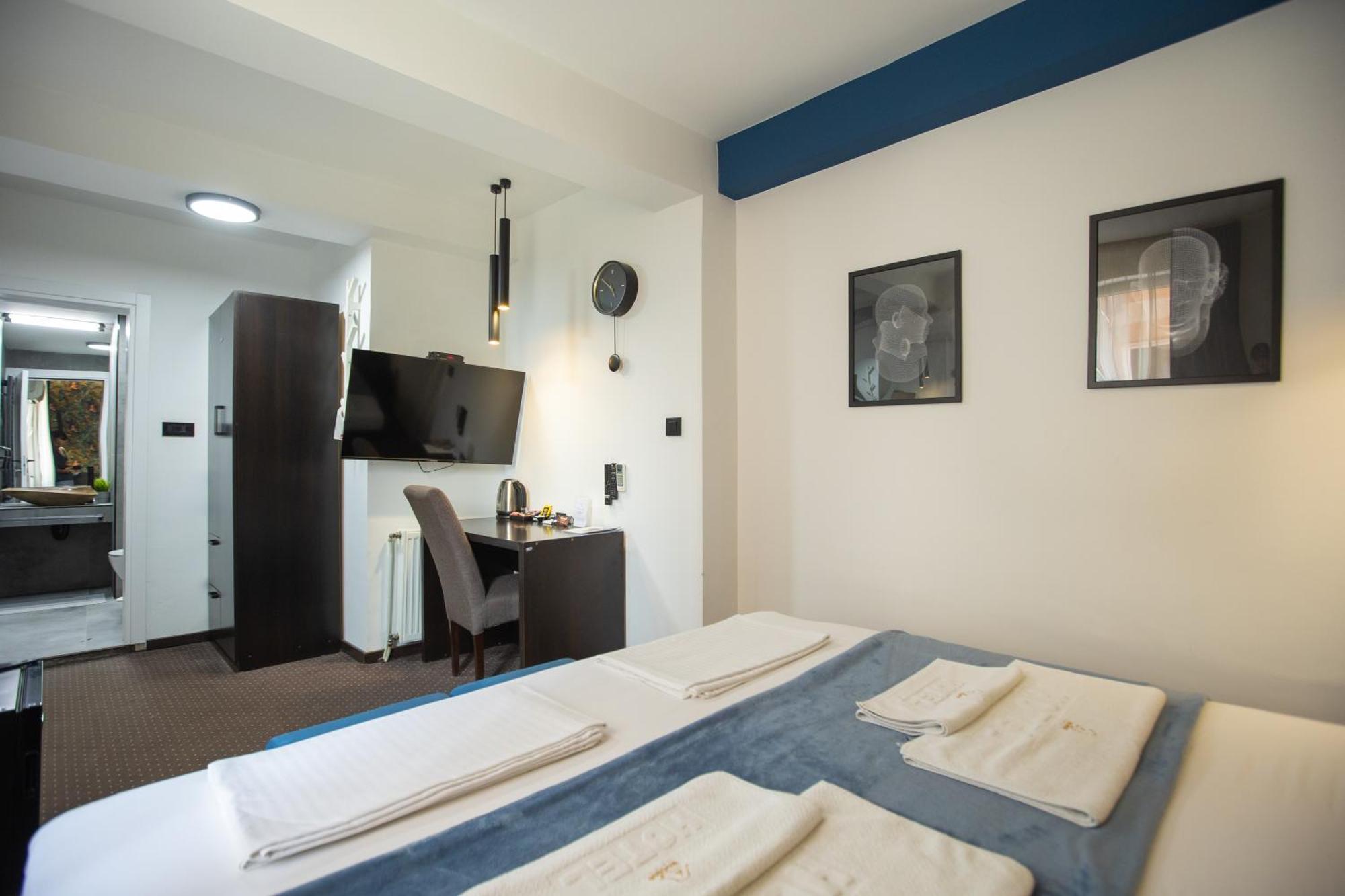 4 Rooms Apartments Ni Екстериор снимка