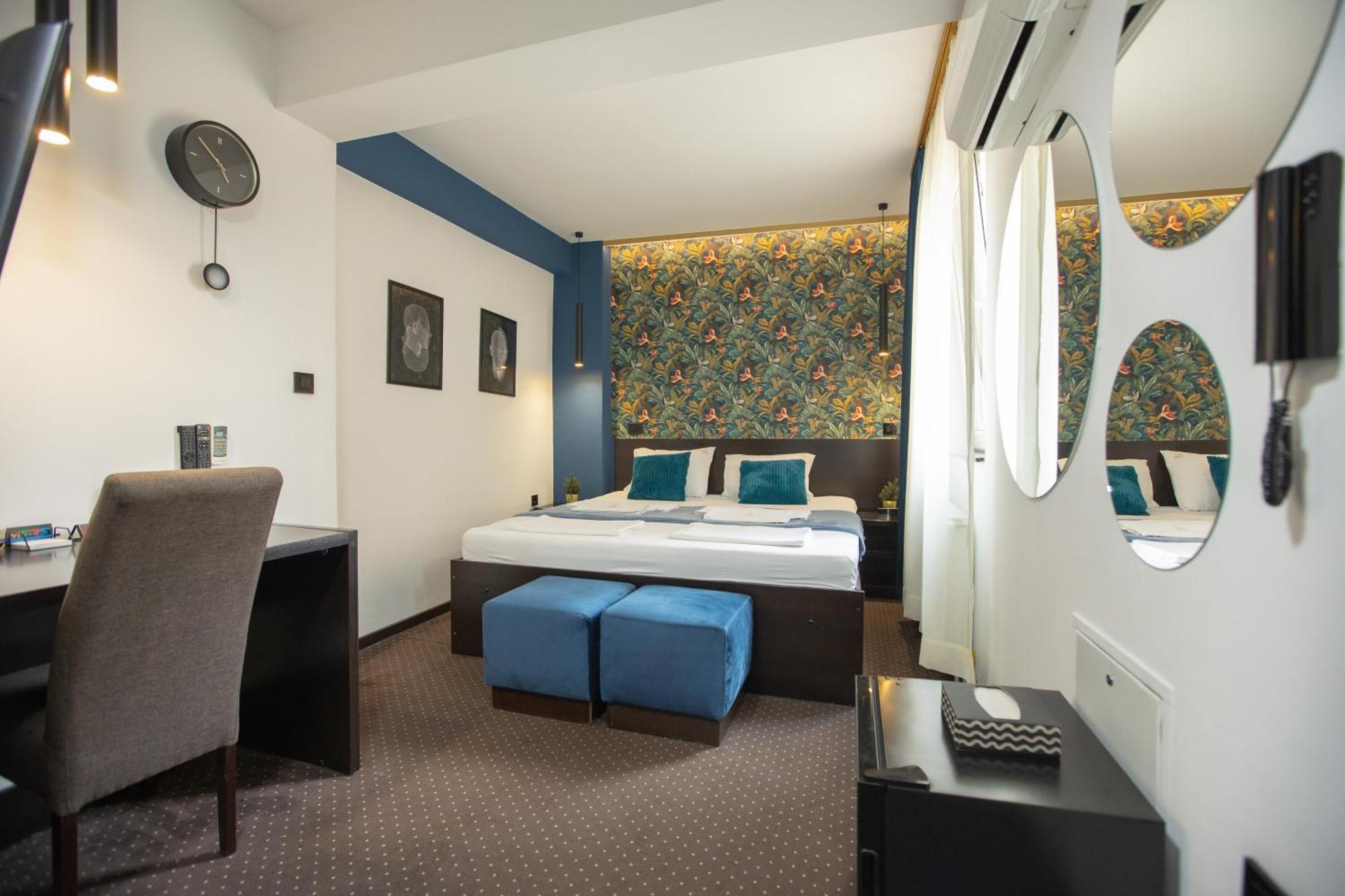 4 Rooms Apartments Ni Екстериор снимка