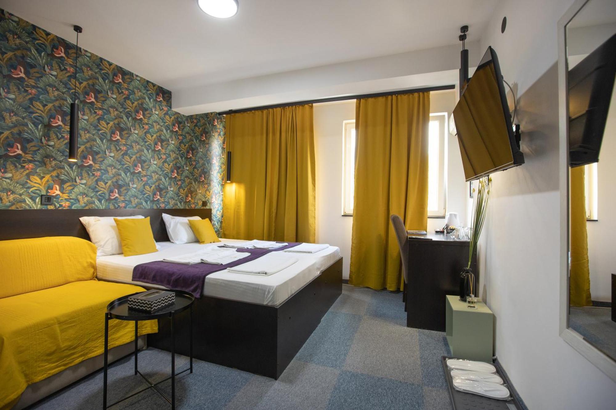 4 Rooms Apartments Ni Екстериор снимка